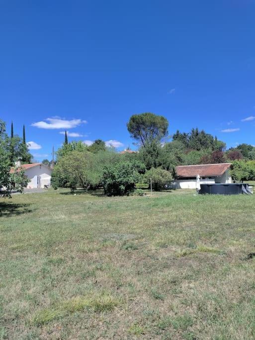 Chez Chapelle In The Heart Of The Gascony With Pool And Hot Tub Apartment ออช ภายนอก รูปภาพ