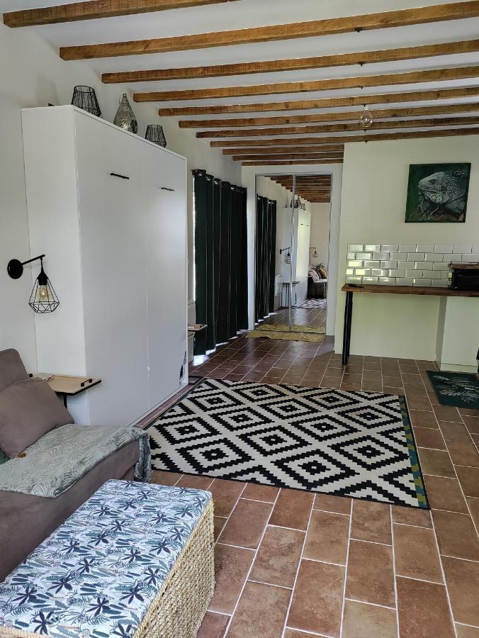 Chez Chapelle In The Heart Of The Gascony With Pool And Hot Tub Apartment ออช ภายนอก รูปภาพ