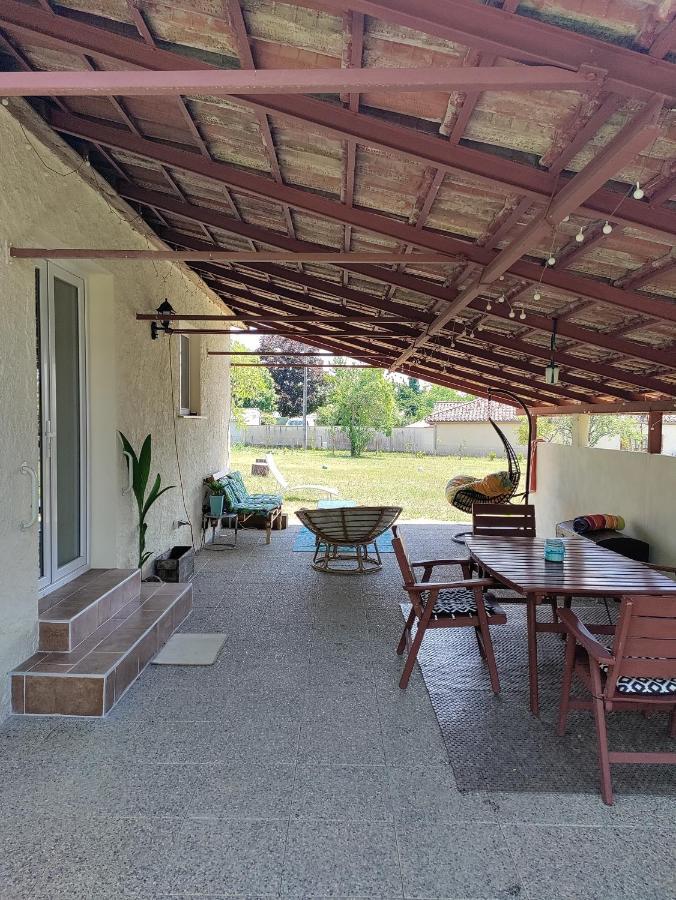 Chez Chapelle In The Heart Of The Gascony With Pool And Hot Tub Apartment ออช ภายนอก รูปภาพ